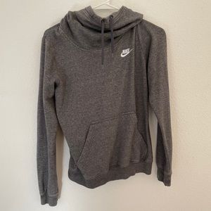 NIKE. cute hooded sweatshirt